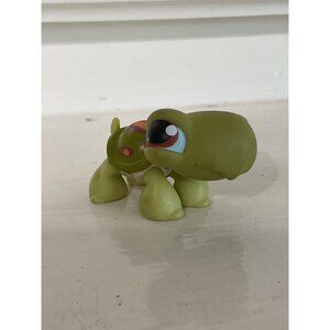 Littlest Pet Shop LPS Green Turtle Toy Figure